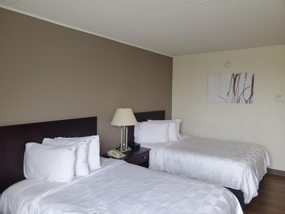 Red Roof Inn Plus Newark Liberty Airport - קרטרט מראה חיצוני תמונה